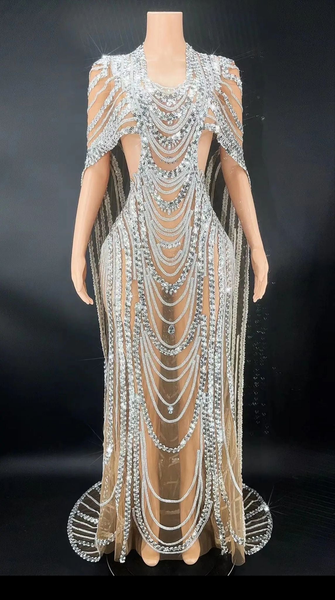 DROP DIAMOND LONG TRAIN DRESS