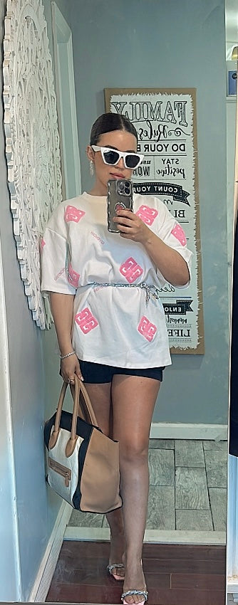 OVERSIZED GIGI T-SHIRT