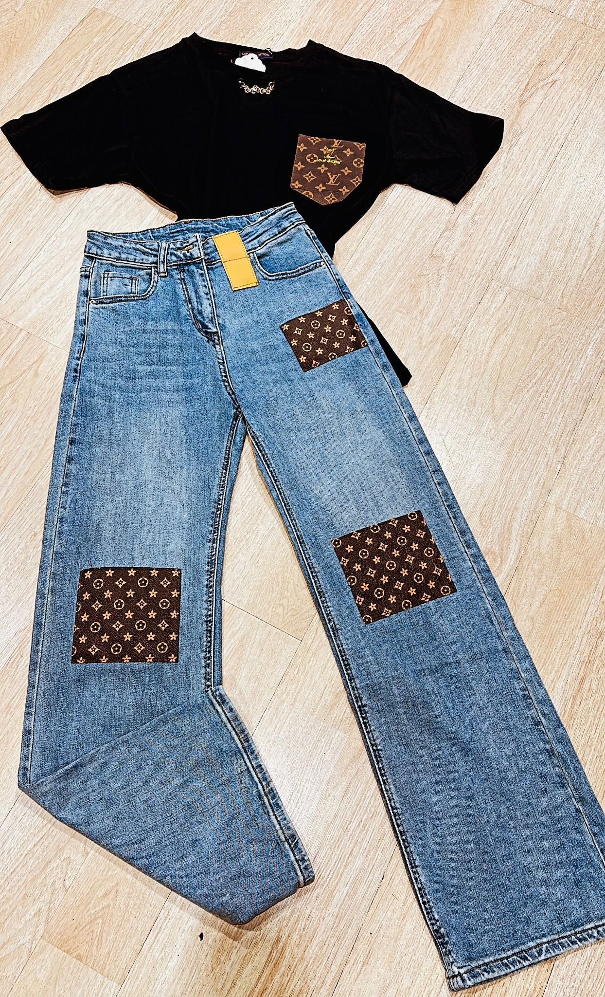 LV PATCH JEANS